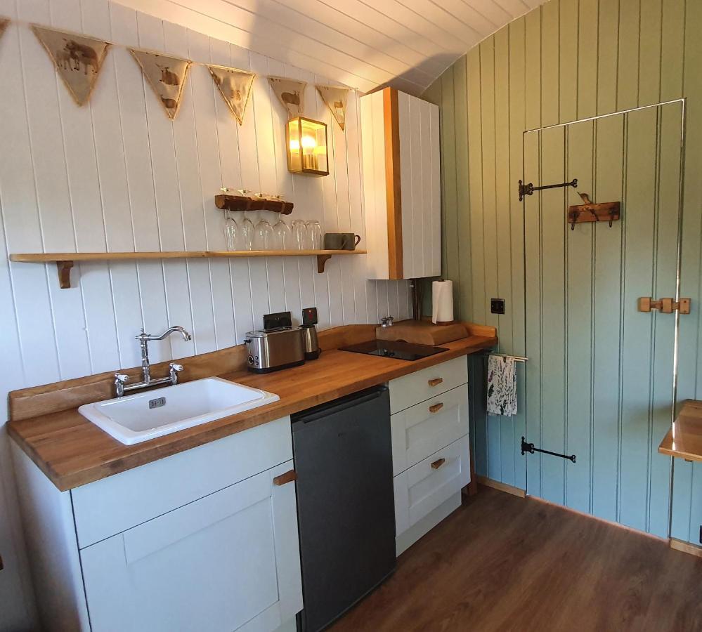 Sika Hut Villa Уеърхам Екстериор снимка