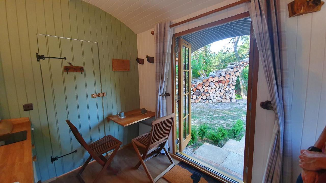 Sika Hut Villa Уеърхам Екстериор снимка